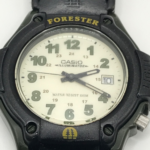 Outdoor Adventure Lot Casio Forester & Reks Sunglasses Wrap Around New Battery - Picture 5 of 12